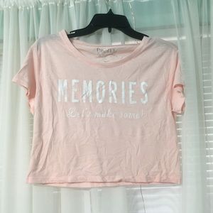 Juniors XS Pink Crop Top